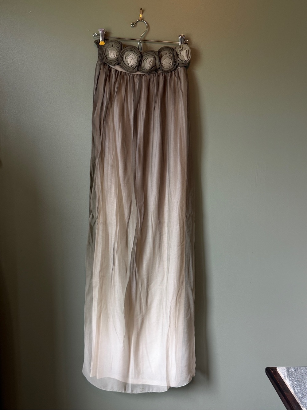Alice + Olivia - Ombré Rosette Dress - Size XS
